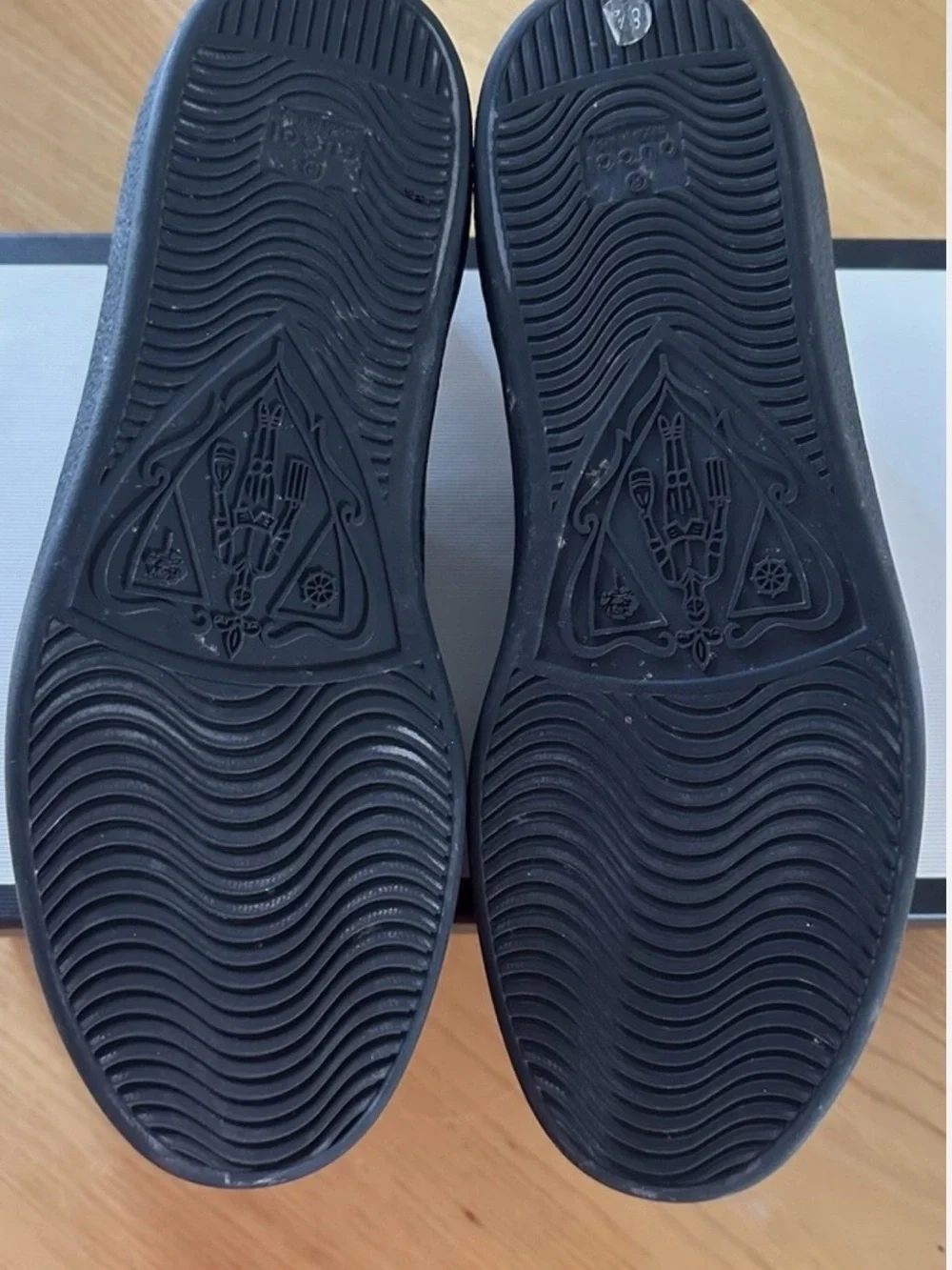 Gucci Black Men's Embossed Leather Sneakers